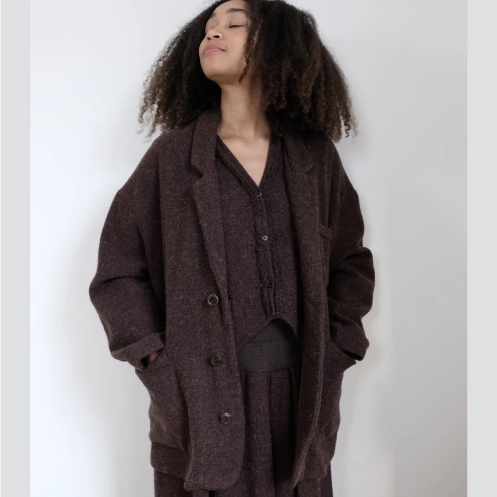 Elsa Esturgie oversize tailor jacket with patch pockets

100% virgin wool 38F